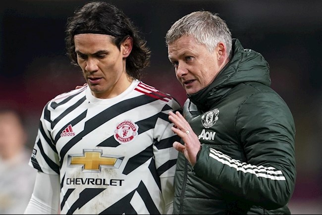 Edinson Cavani chưa tập trung cùng MU Edinson Cavani chưa tập trung cùng MU