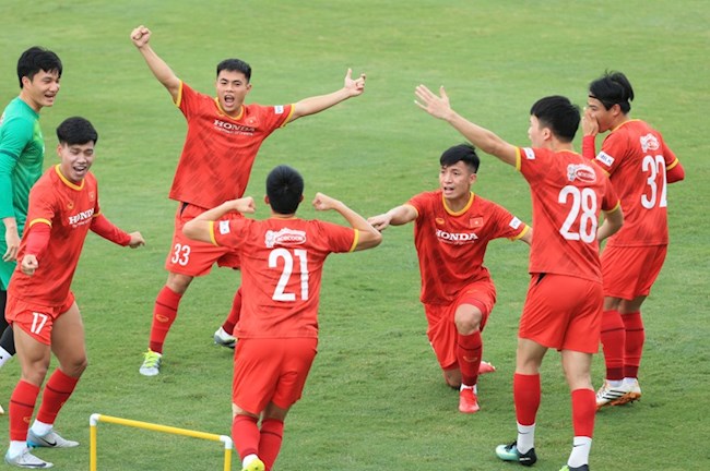 ĐT Việt Nam bất ngờ thay đổi kế hoạch tới Saudi Arabia