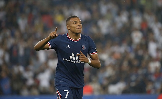 Có một chút so lắng khi Strasbourg có 2 bàn thắng, nhưng cuối cùng PSG vẫn có được chiến thắng 4-2 chung cuộc. Đây là chiến thắng thứ 2 liên tiếp của họ ở Ligue 1 2021/22.