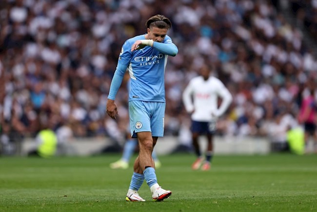 Tàng hình trước Tottenham, Jack Grealish vẫn được Pep khen ngợi