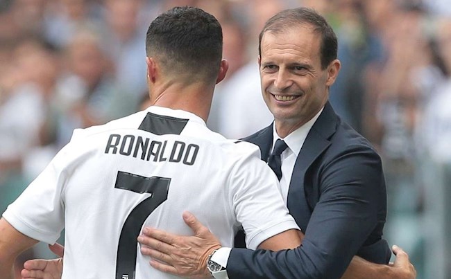 HLV Juventus nhắc đến Ronaldo sau thất bại muối mặt