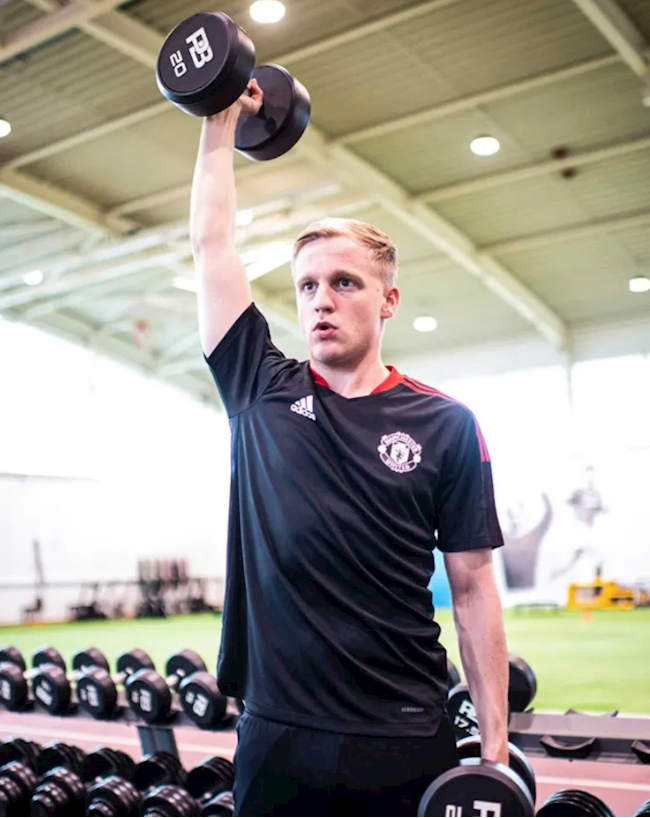 Van de Beek chăm chỉ tập luyện