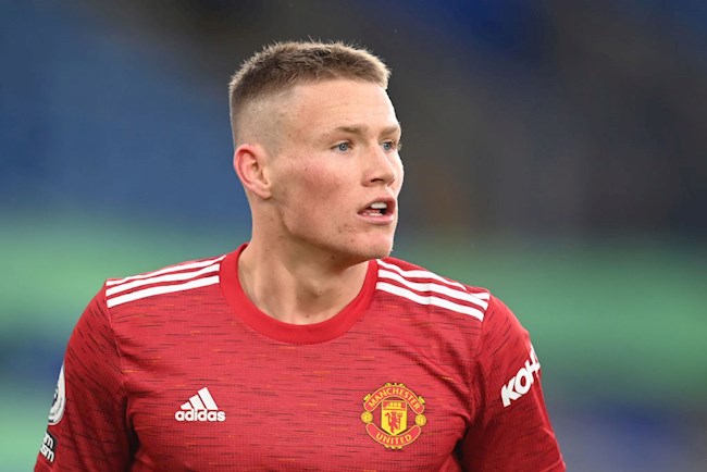 Scott McTominay báo tin buồn cho MU