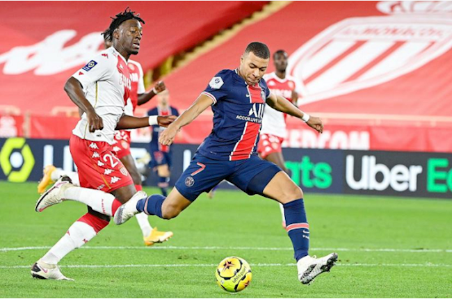 Real Madrid hỏi mua Mbappe