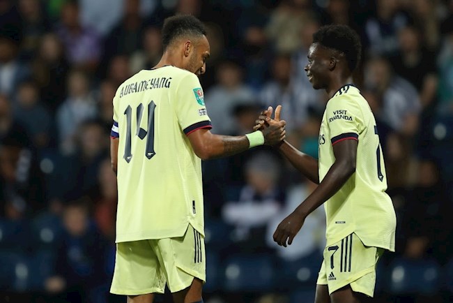 Aubameyang là chủ nhân bàn thắng đầu tiên của Arsenal trong mùa giải 2021/22
