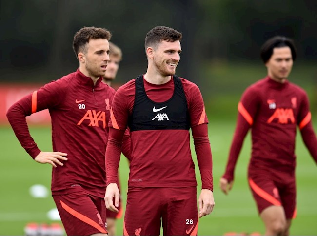 Robertson trở lại trong trận gặp Chelsea