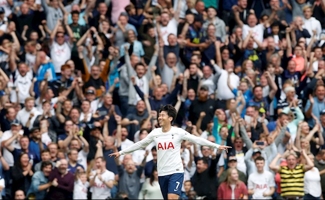 3 trong số 4 bàn gần nhất của Son cho Tottenham được ghi từ ngoài vùng cấm. Ảnh: Reuters.