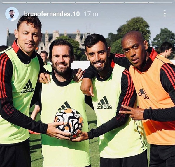 Anthony Martial xuất hiện với diện mạo mới