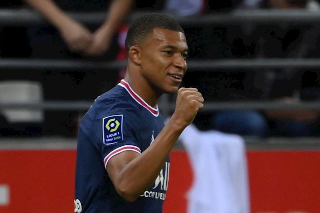 Mbappe đưa PSG vươn lên dẫn bàn
