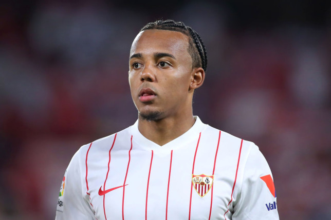 Vụ Jules Kounde đến Chelsea có diễn biến mới