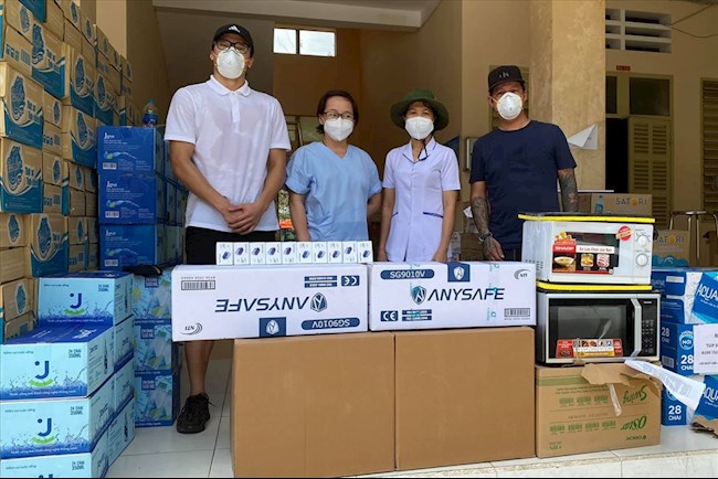 Bùi Tiến Dũng và bạn gái