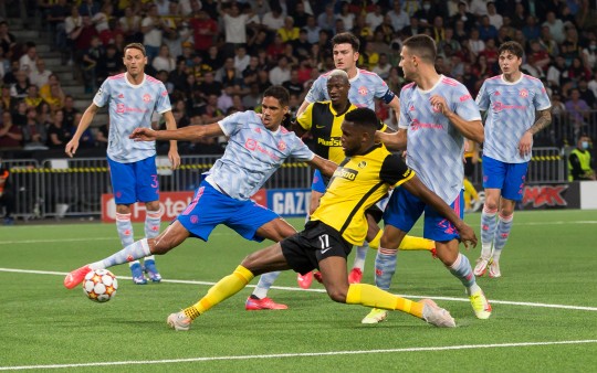 MU phong ngu truoc Young Boys MU phong ngu truoc Young Boys