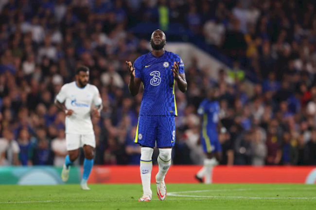 Chelsea chưa thể có bàn thắng sau 45 phút đầu tiên