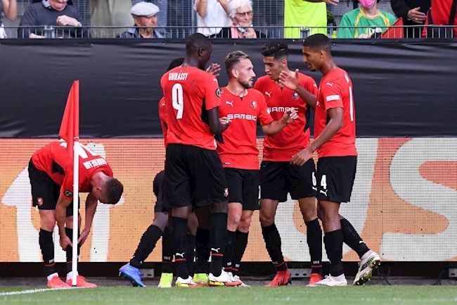 Rennes gỡ hòa sau một tình huống phối hợp bài bản Rennes gỡ hòa sau một tình huống phối hợp bài bản