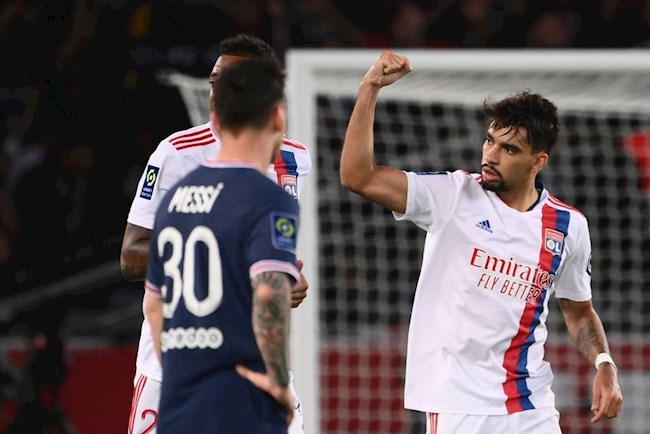 Lucas Paqueta lập công cho Lyon vào đầu hiệp 2