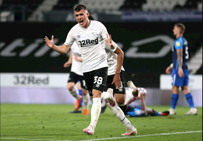 Derby bị trừ 12 điểm ở giải Hạng nhất Anh 2021/22