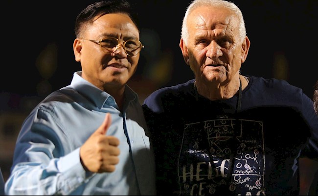 Thanh Hóa báo tin không vui về HLV Petrovic