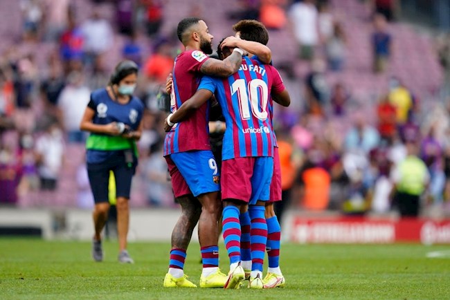 Thần đồng Barca tỏa sáng trở lại sau 10 tháng vắng mặt vì chấn thương