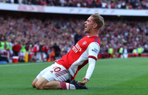 Smith-Rowe tỏa sáng trước Tottenham