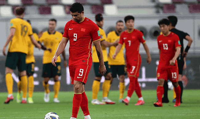 ĐT Trung Quốc phải nhận nhiều chỉ trích sau trận thua bạc nhược trước Úc