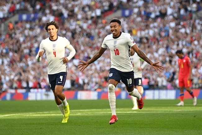 HLV Southgate tin Lingard sẽ tỏa sáng mạnh mẽ ở MU