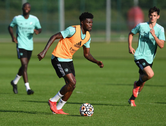 3 trụ cột Arsenal trở lại tập luyện