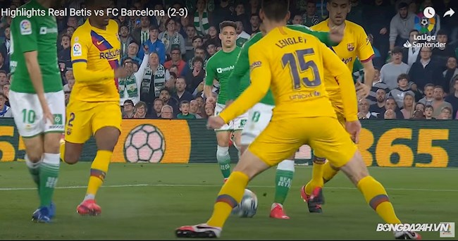 Barca từng phải chịu 11m từ VAR trong tình huống như của Hồng Duy hình ảnh