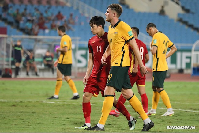 Hoàng Đức Harry Souttar ĐT Việt Nam vs  Australia