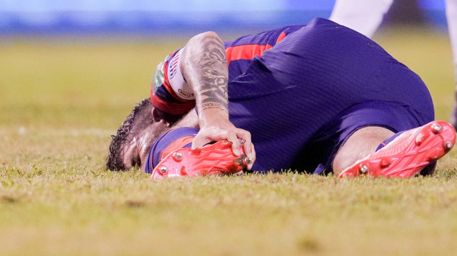 Christian Pulisic dính chấn thương Christian Pulisic dính chấn thương