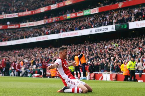 Granit Xhaka nói gì sau khi ghi bàn vào lưới MU 1