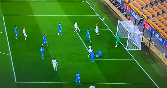 Thảm họa Raheem Sterling 2 Thảm họa Raheem Sterling 2