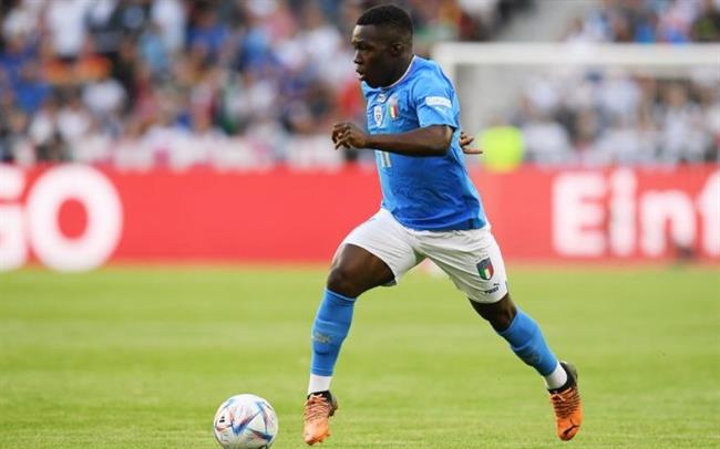 Wilfried Gnonto lập kỷ lục ghi bàn cho tuyển Italia Wilfried Gnonto lap ky luc ghi ban cho tuyen Italia