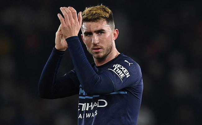 Hậu vệ Man City đề cao năng lực của Mikel Arteta