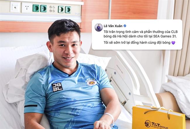 Lê Văn Xuân nhận tiền thưởng SEA Games 31 trên giường bệnh