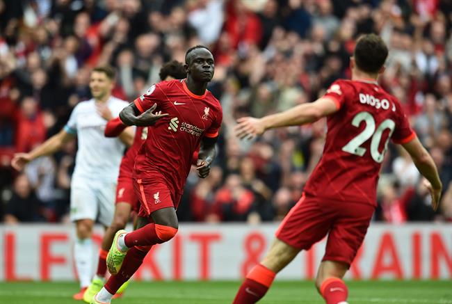 Sadio Mane tiết lộ lí do chọn Liverpool thay vì MU
