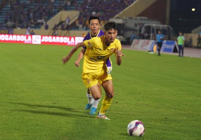 Nam dinh vs Ha Noi 26/6