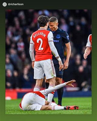 Vừa đến Tottenham, Richarlison đã cà khịa fan Arsenal 1 Vừa đến Tottenham, Richarlison đã cà khịa fan Arsenal 1