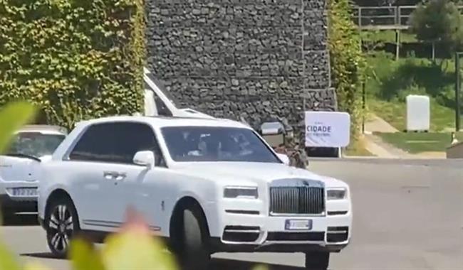 Cristiano Ronaldo đang lừa dối MU 1