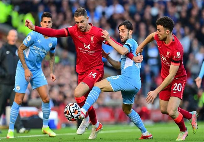 ong Craig Pawson bat chinh tran Sieu cup nuoc Anh 2022