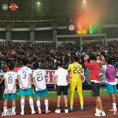 Chủ nhà U20 World Cup khóc tức tưởi khi bị loại đầy cay đắng từ vòng bảng 4