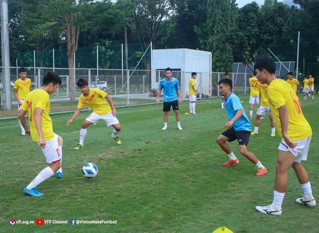 U19 Việt Nam tập sút luân lưu chờ đấu Malaysia 1 U19 Việt Nam tập sút luân lưu chờ đấu Malaysia 1