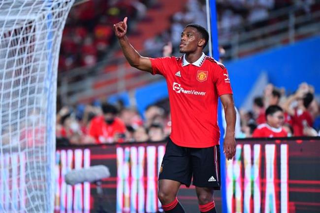 Martial nguy cơ nghỉ trận mở màn Premier League của MU