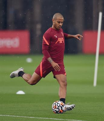 Thiago khó có cơ hội dự World Cup 2022 cùng ĐT Tây Ban Nha 1 Thiago khó có cơ hội dự World Cup 2022 cùng ĐT Tây Ban Nha 1