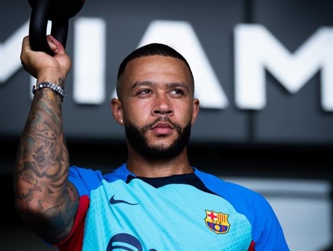 Depay chỉ rời Barca với một điều kiện 1 Depay chỉ rời Barca với một điều kiện 1