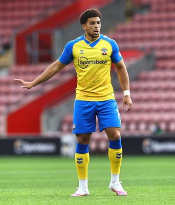 Che Adams