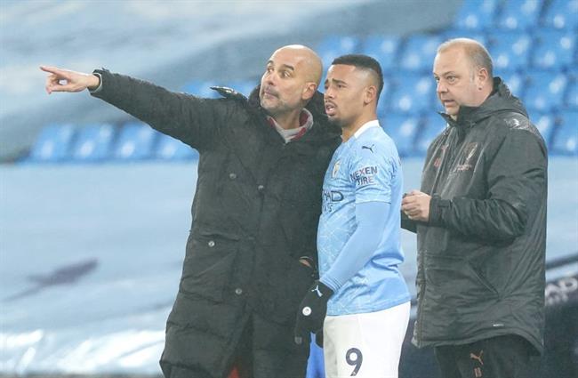 Gabriel Jesus tỏ lòng biết ơn với Pep Guardiola 1 Gabriel Jesus tỏ lòng biết ơn với Pep Guardiola 1