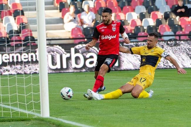 CĐV chê đội bóng của Quang Hải thi đấu kém cỏi, thua cả CLB tại V.League