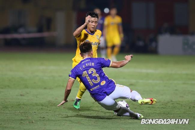 Trước vòng 14 V-League 2022: Tâm điểm SLNA - Hà Nội FC