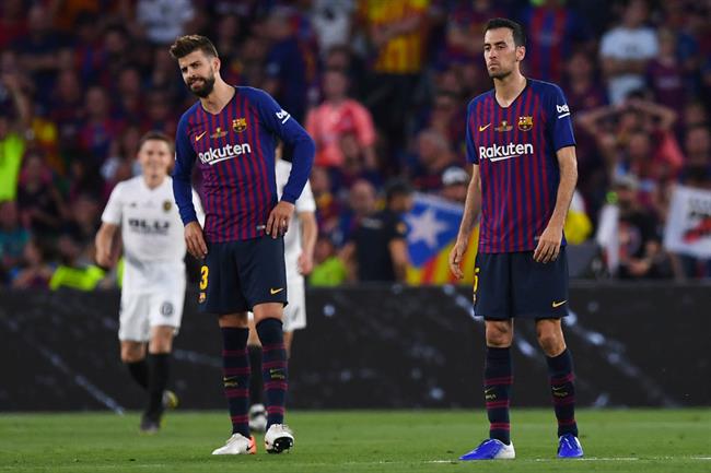 Barca lại yêu cầu công thần giảm lương