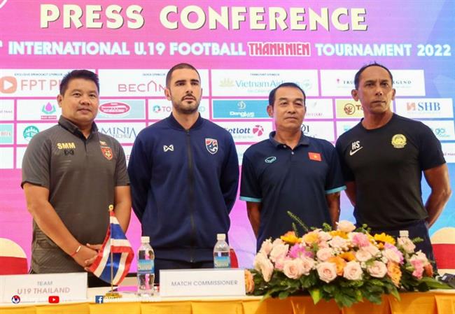 HLV Đinh Thế Nam tiết lộ mục tiêu của U19 Việt Nam
